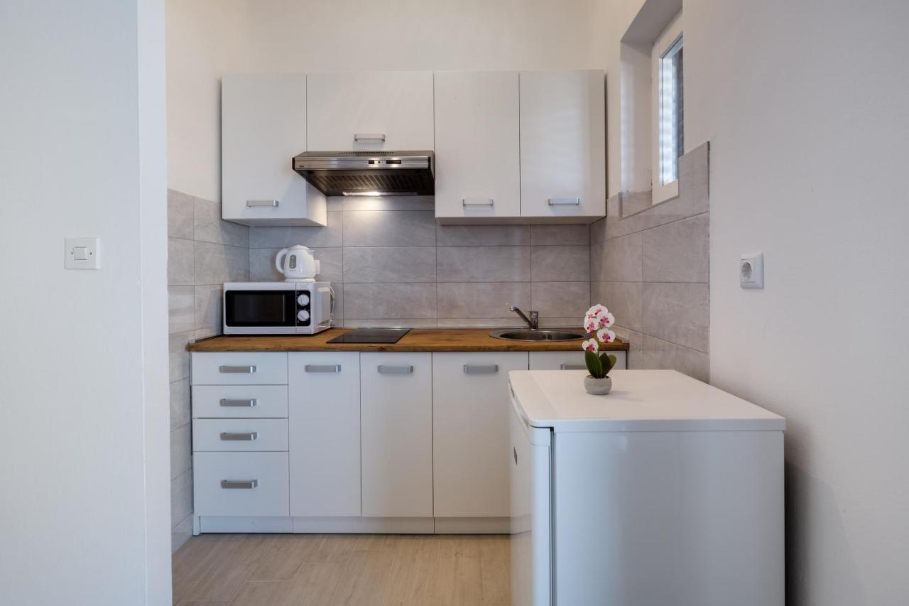 פטרצ'אנה Family Friendly Seaside Apartments Kozino, Zadar - 5756 מראה חיצוני תמונה