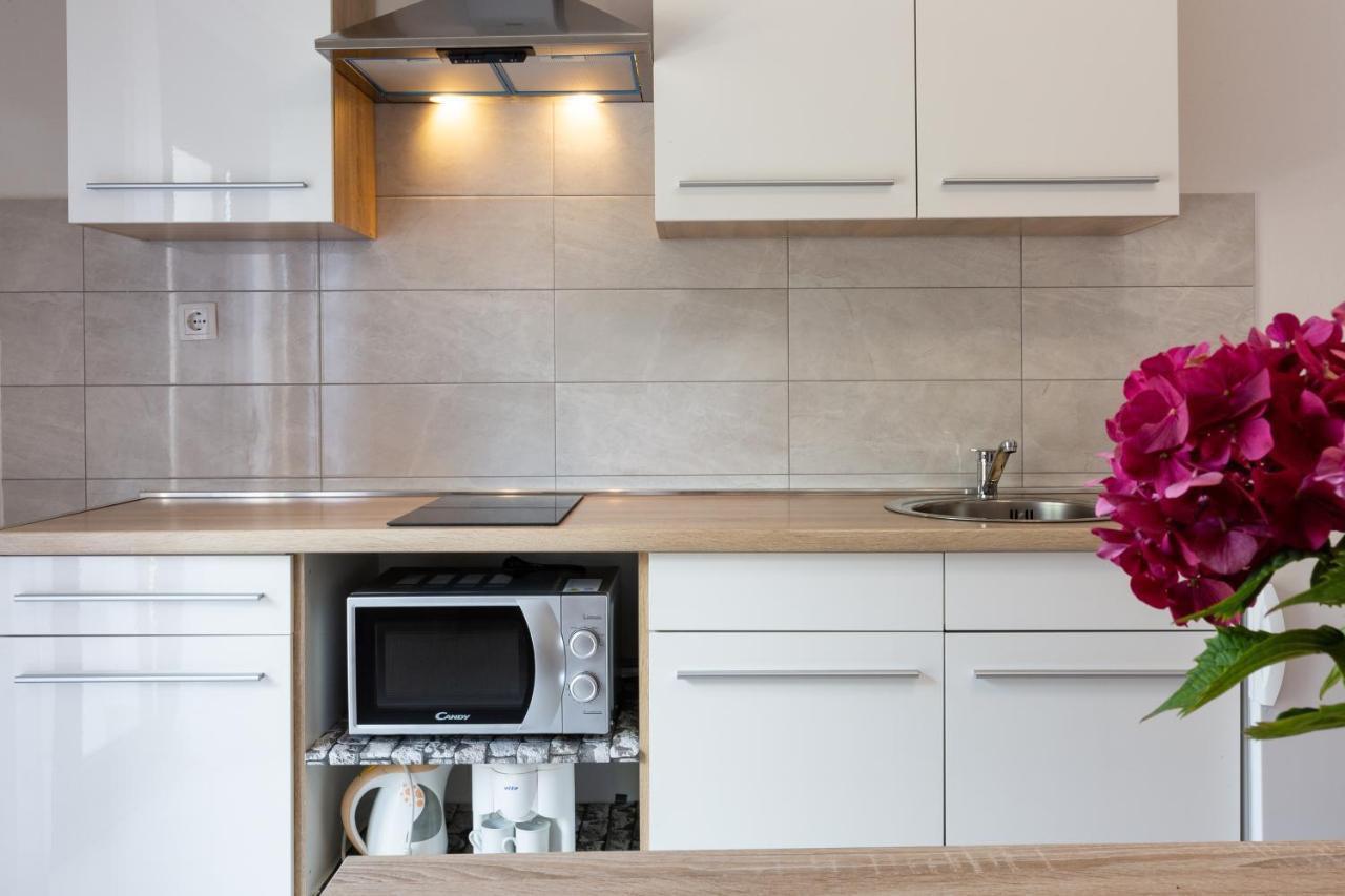 פטרצ'אנה Family Friendly Seaside Apartments Kozino, Zadar - 5756 מראה חיצוני תמונה